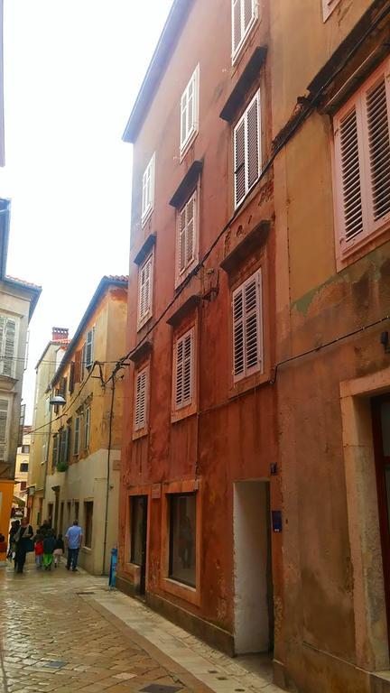 The Flat - Old Town - Center Appartement Zadar Buitenkant foto